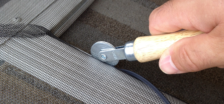 metal screen door repair in Half Moon Bay